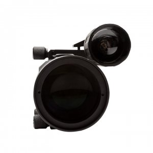 Hunt with an advanced 1920x1080 HD sensor, providing full-color clarity in daytime.